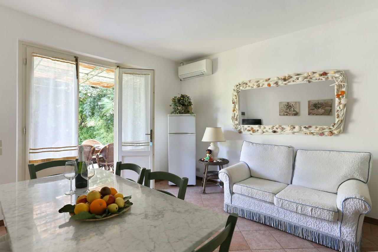 Soleado Beach House ปิเอตราซานตา ภายนอก รูปภาพ