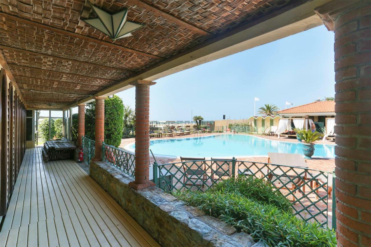Soleado Beach House ปิเอตราซานตา ภายนอก รูปภาพ